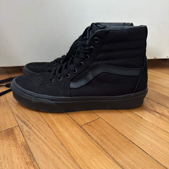 Vans Classic Black High-Top Sneakers - Picture 2 of 4